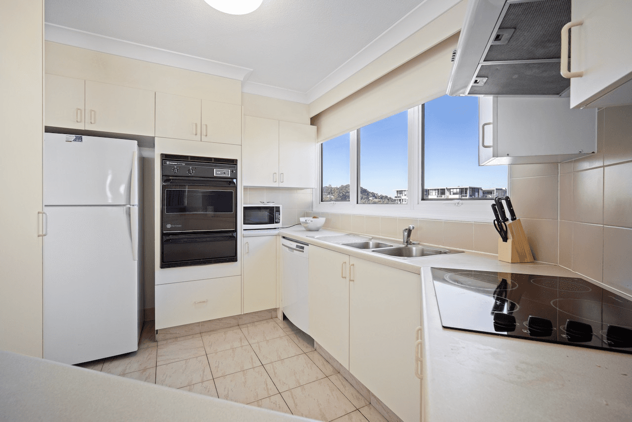 804/6 Coyne Street, COOLANGATTA, QLD 4225