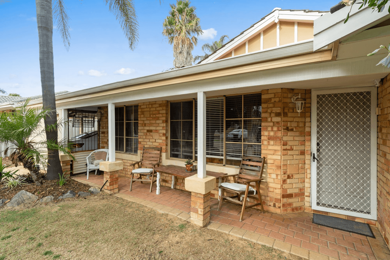 15 Cranberry Way, KENWICK, WA 6107