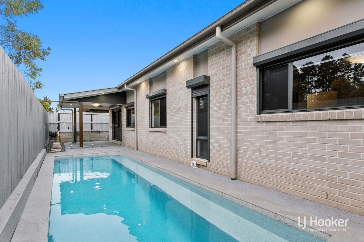 15 Tomlinson Street, YARRABILBA, QLD 4207