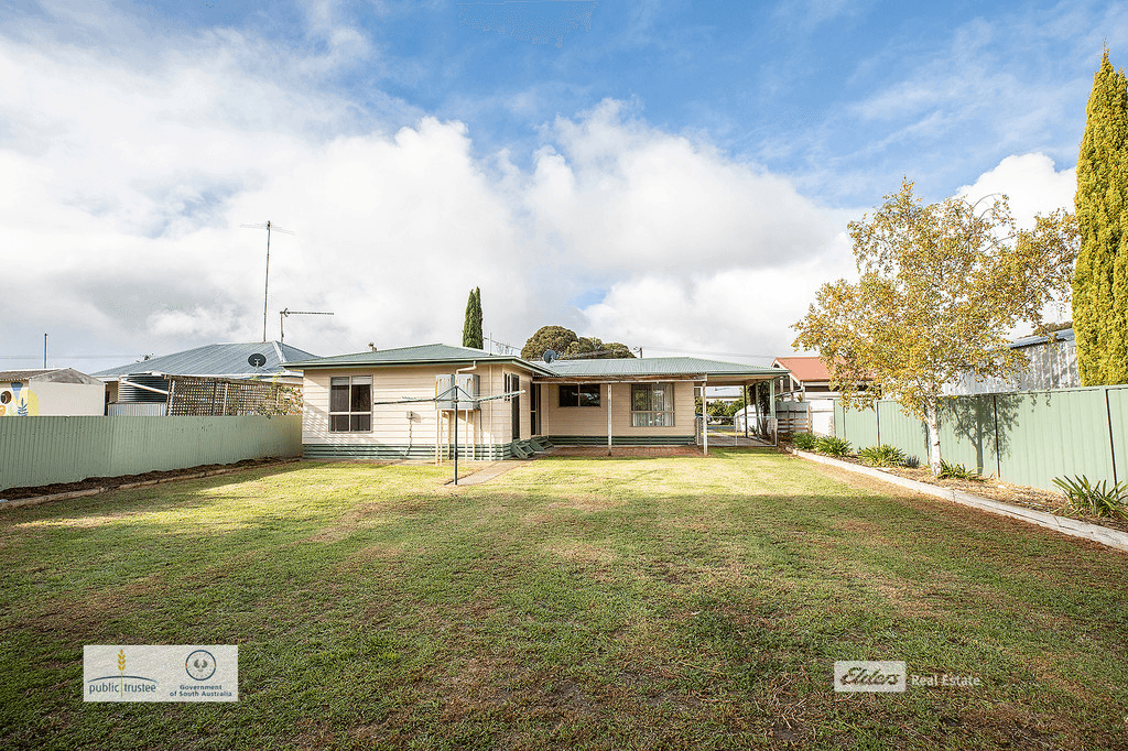 4 RULE Street, NARACOORTE, SA 5271