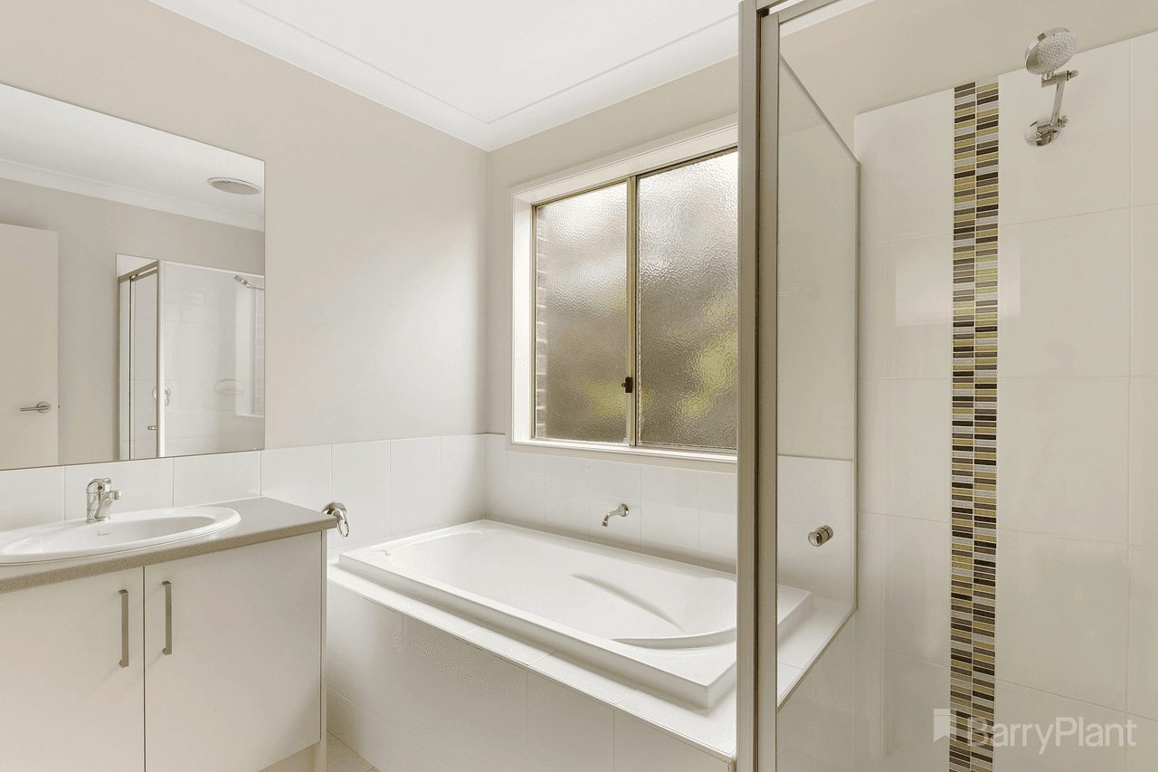 140 Ironstone Road, Ascot, VIC 3551