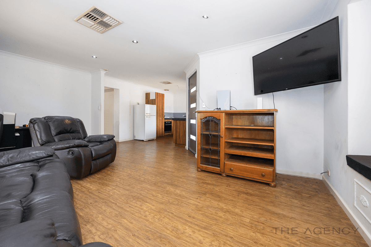 37 Millstream Grove, Ellenbrook, WA 6069