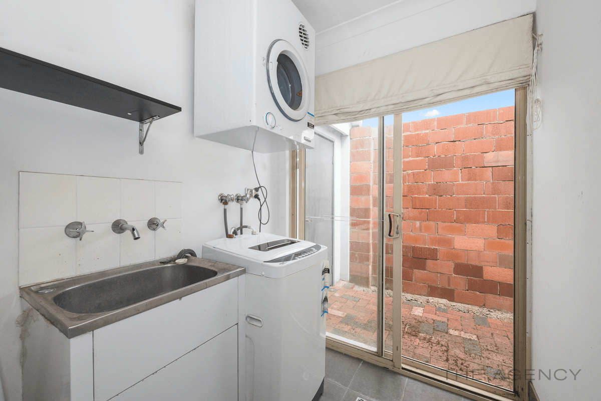 37 Millstream Grove, Ellenbrook, WA 6069