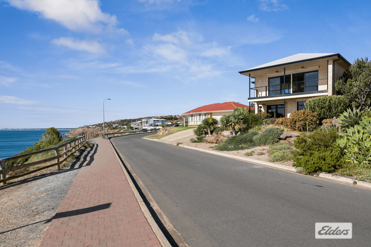 2 Clifftop Crescent, Hallett Cove, SA 5158