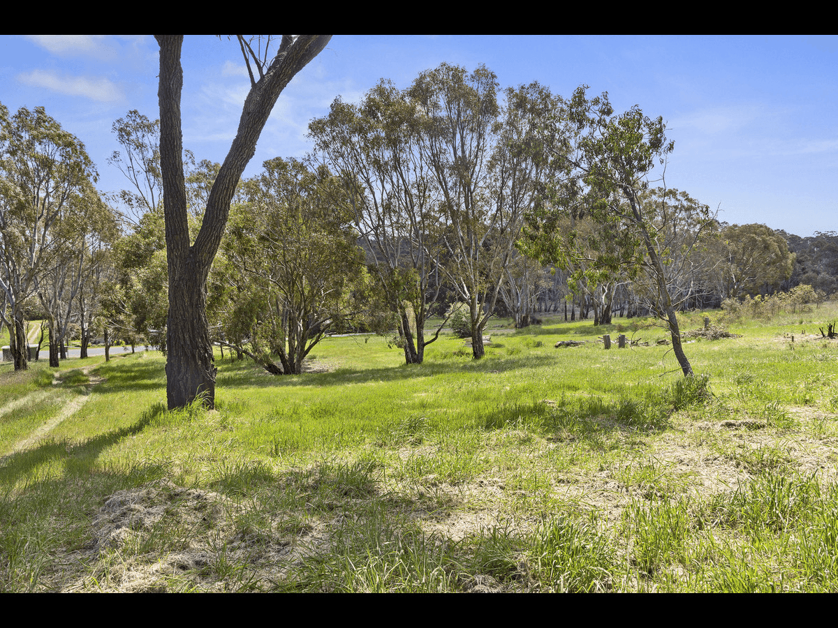 CA 11 Murchinson Street, Mia Mia, VIC 3444