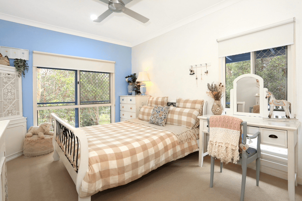 36 Hersden Court, BONOGIN, QLD 4213