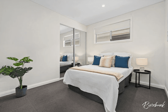 51 Deerubbin Drive, GLENMORE PARK, NSW 2745
