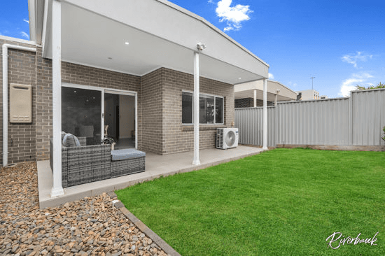 51 Deerubbin Drive, GLENMORE PARK, NSW 2745