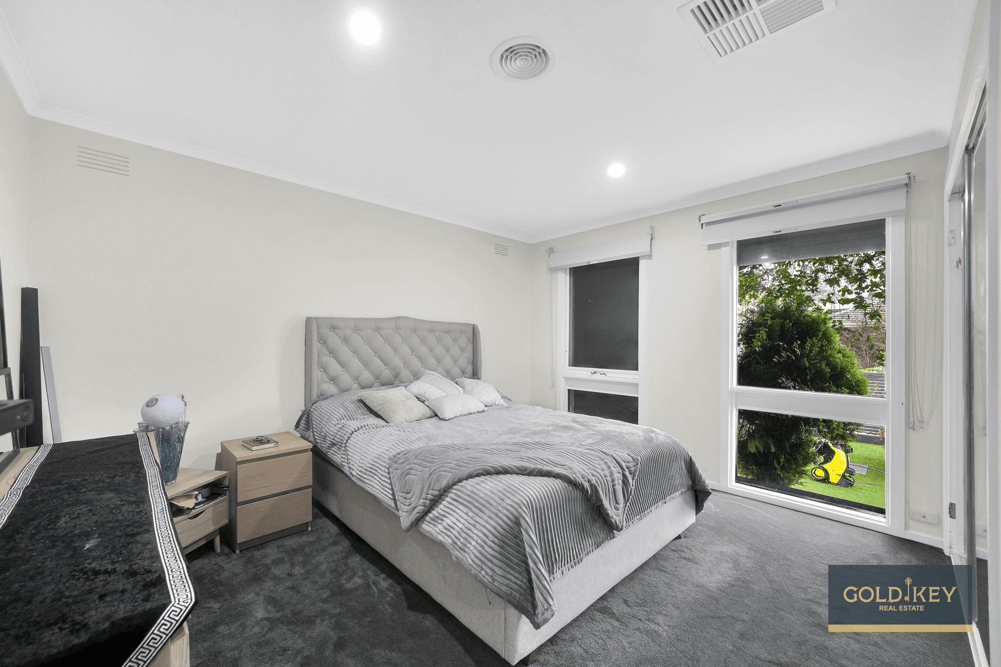 15 Canberra Avenue, HOPPERS CROSSING, VIC 3029