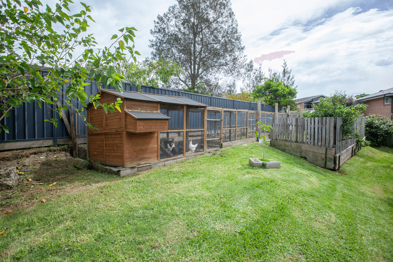 19 Bahtoo Parade, TAREE, NSW 2430