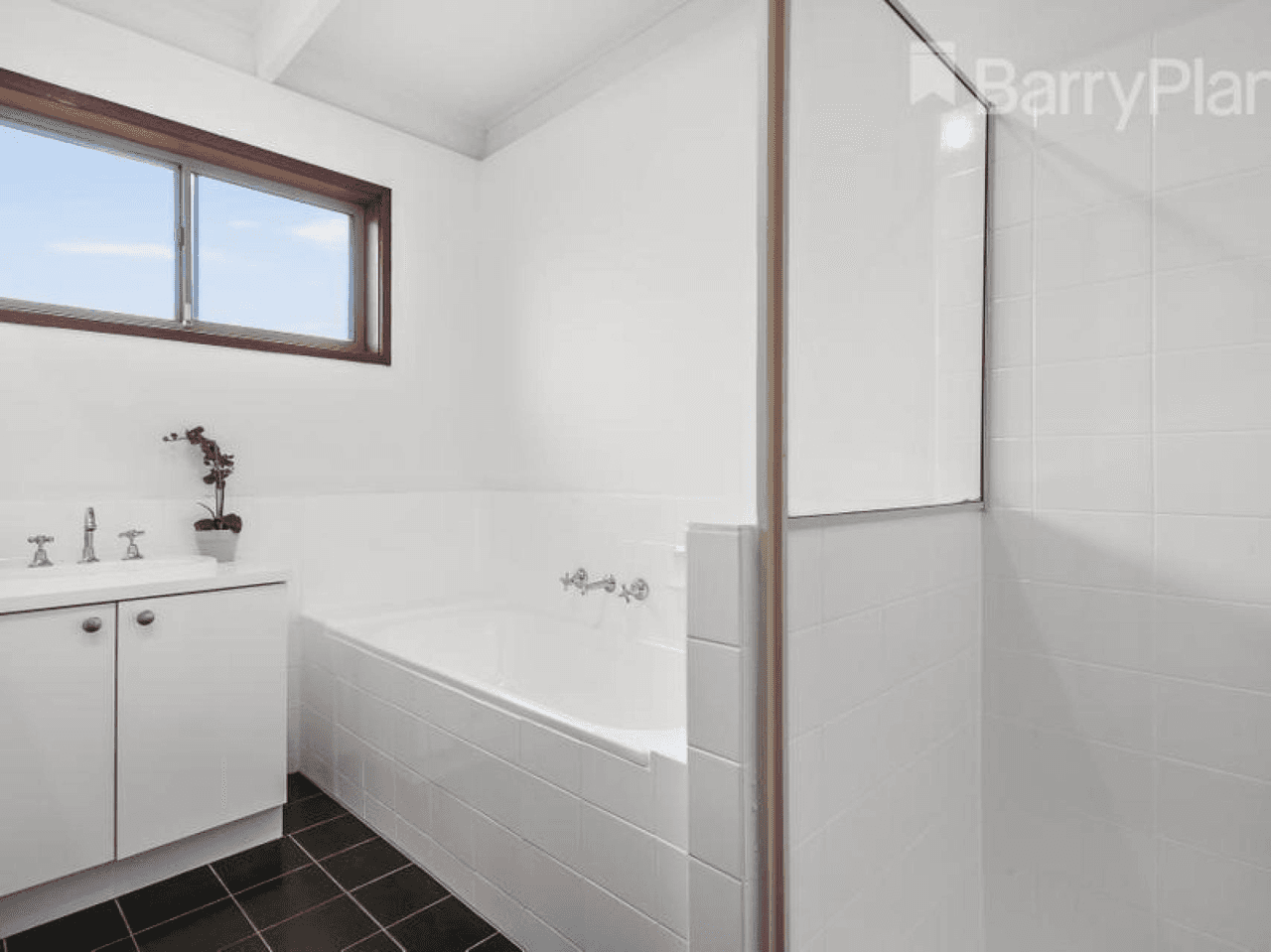 23 Whitehall Crescent, Werribee, VIC 3030