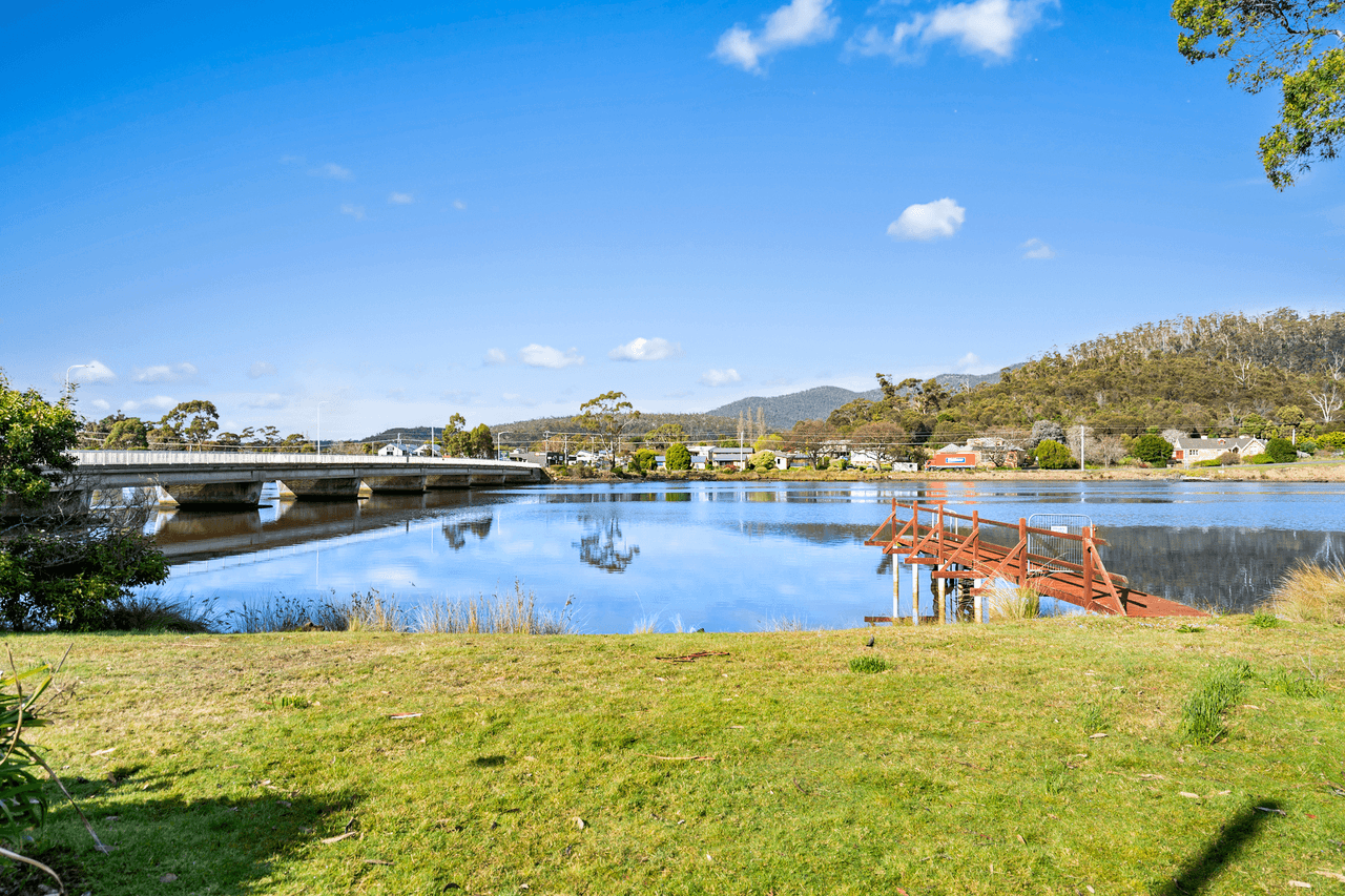 1 Old Convict Road, ORFORD, TAS 7190