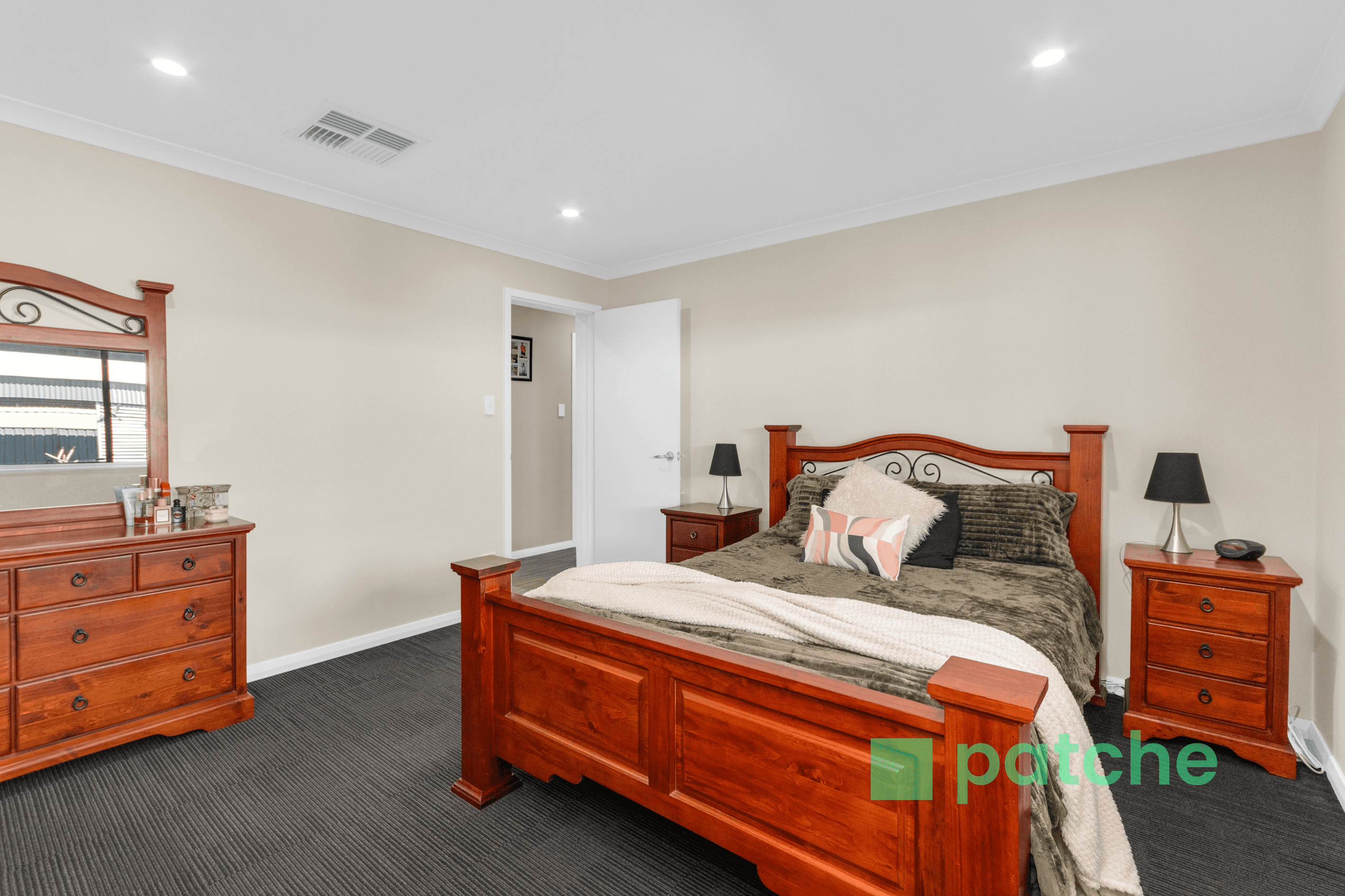 40 Markham Way, Swan View, WA 6056