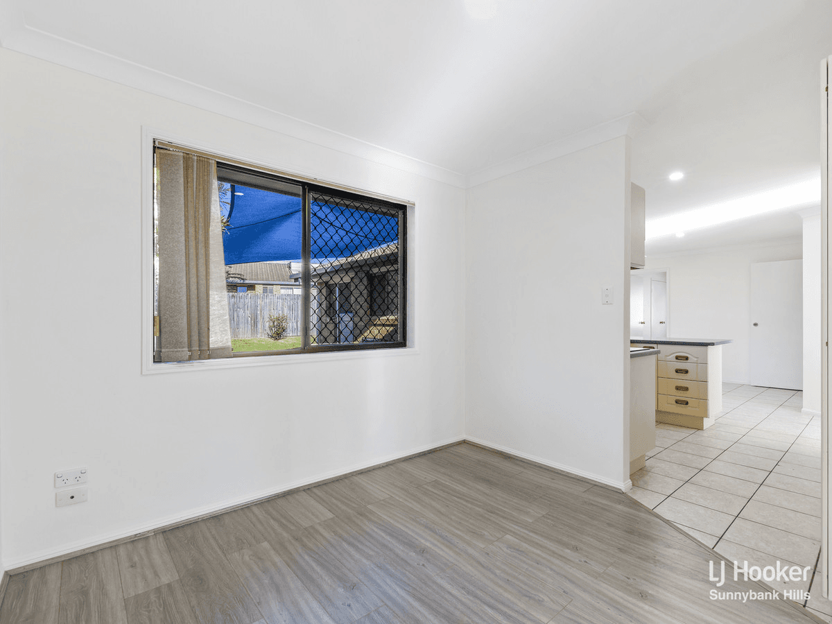 210 Pinelands Road, SUNNYBANK HILLS, QLD 4109