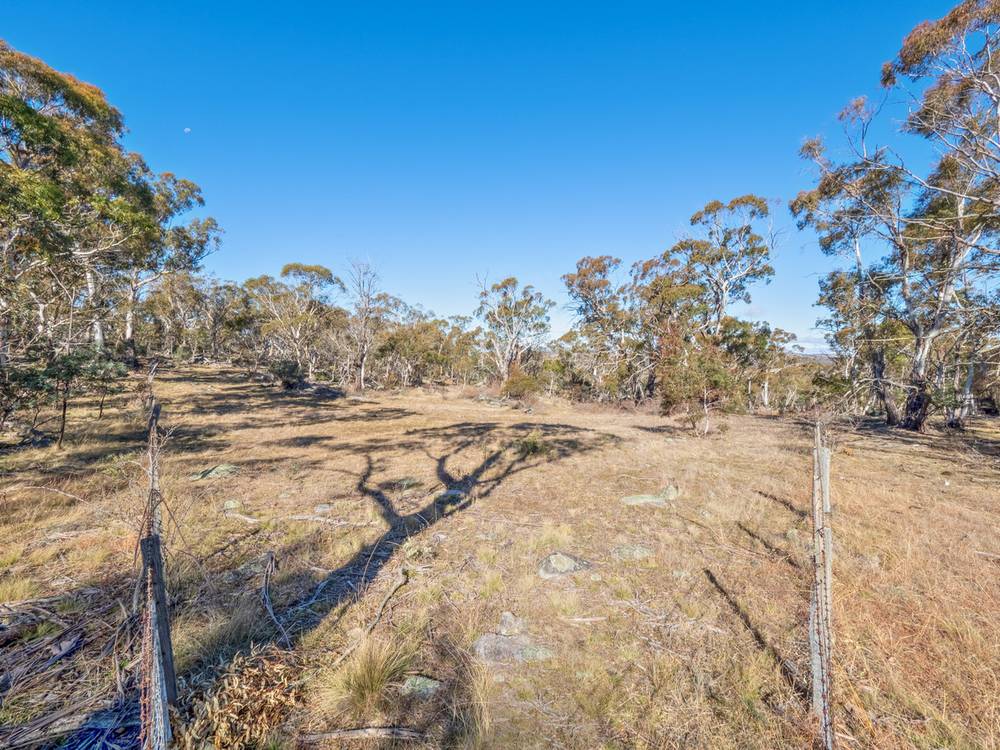 124 Old School Road, Hill Top, NSW 2628