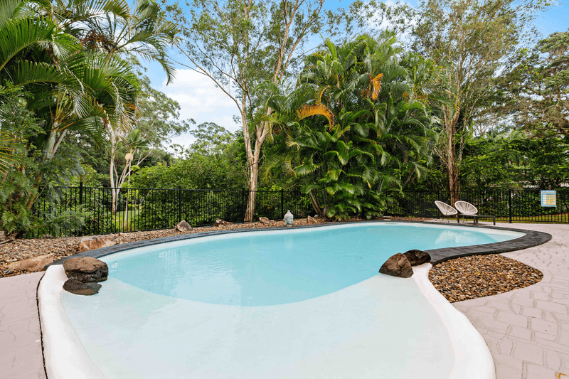 8 Woodlands Court, MOOLOOLAH VALLEY, QLD 4553