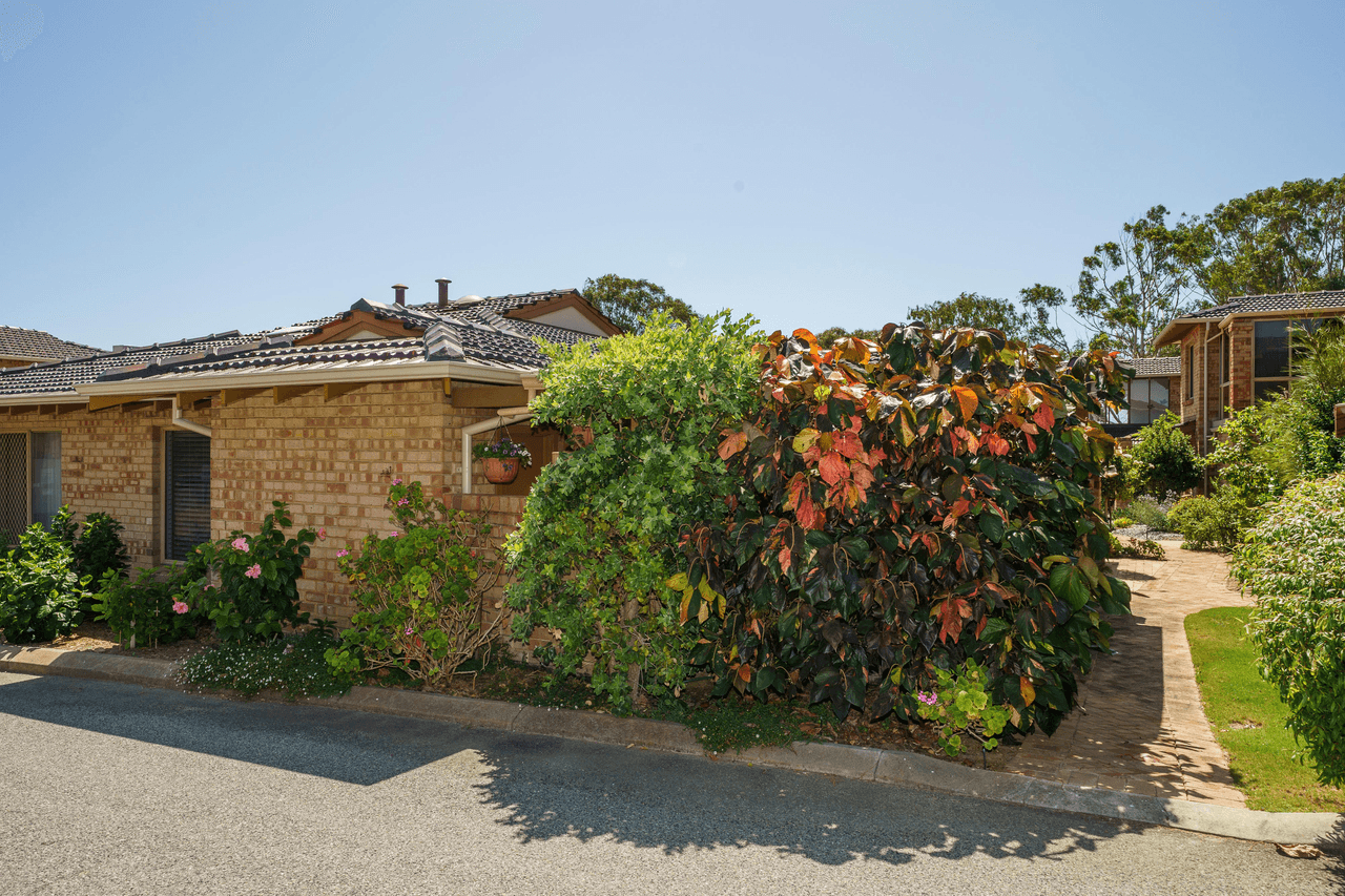 104/7 Harman Road, SORRENTO, WA 6020