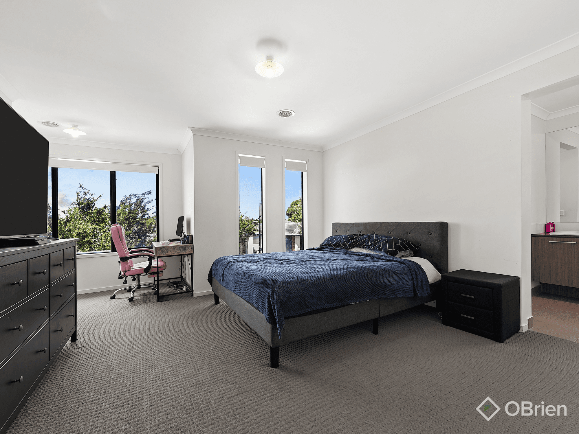 30 Higgins Street, Fraser Rise, VIC 3336