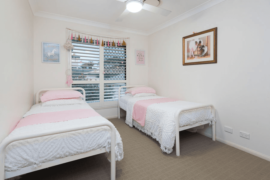 10  Demby Crescent, WAKERLEY, QLD 4154