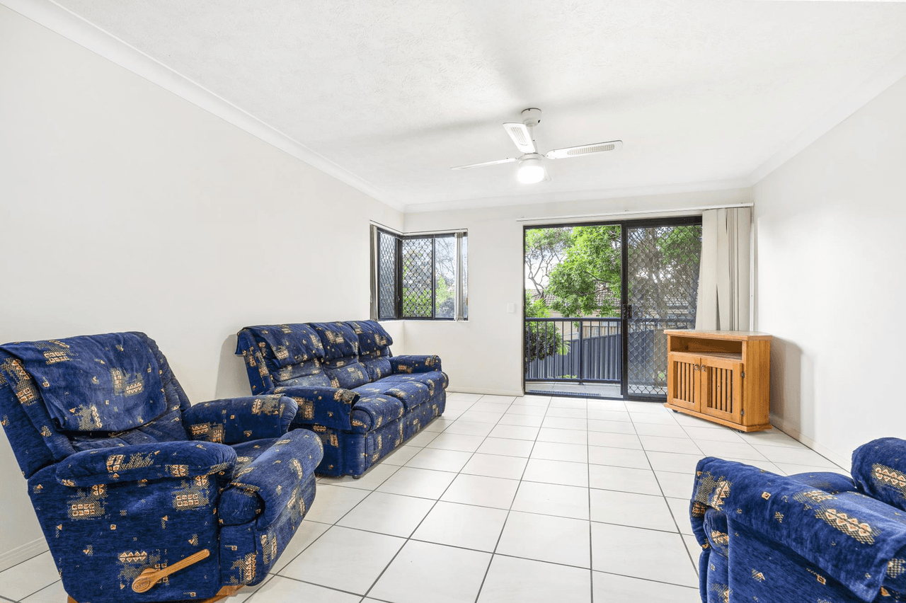 2/25-27 Commerce Drive, ROBINA, QLD 4226