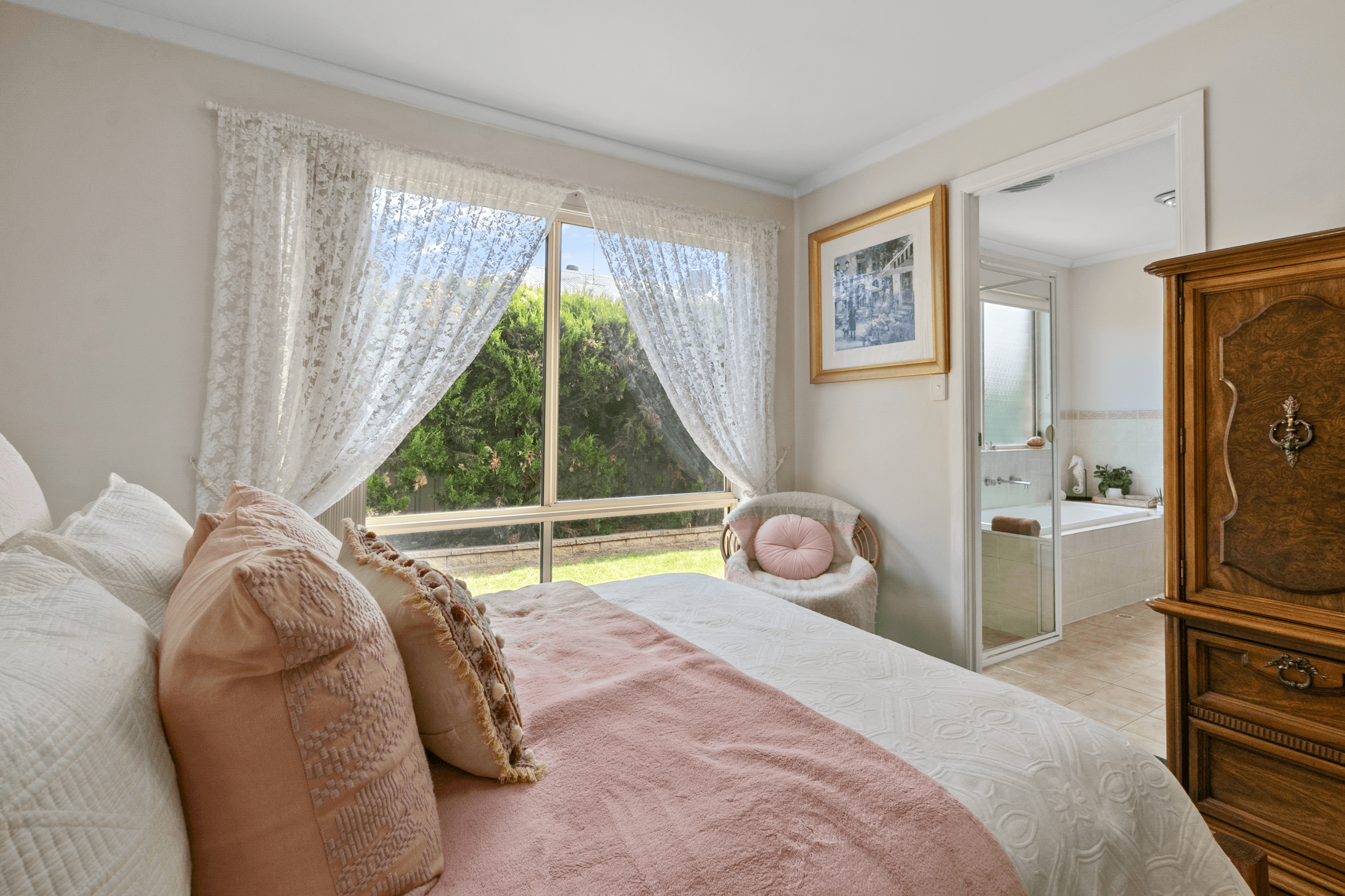 13 Mundulla Avenue, WOODCROFT, SA 5162