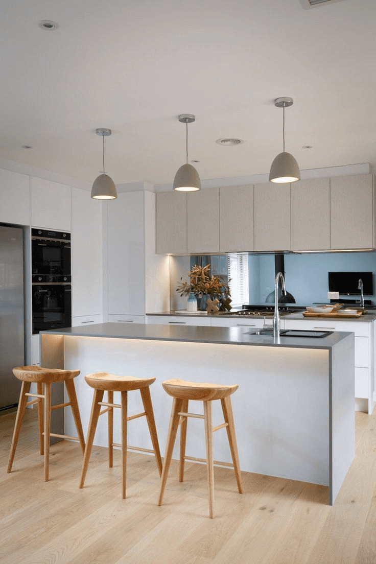 1b/12-18 Albert Avenue, BROADBEACH, QLD 4218