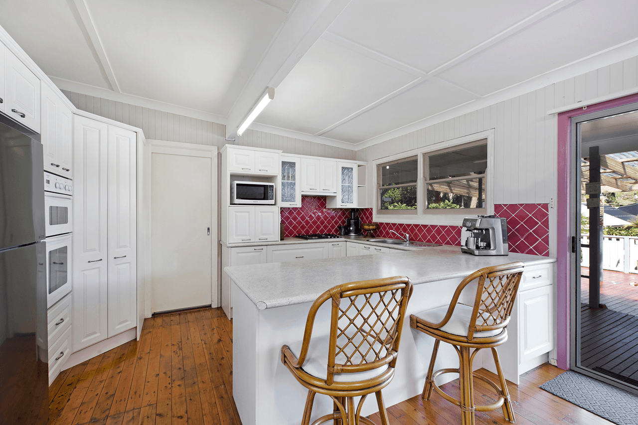 80 Old Gosford Road, WAMBERAL, NSW 2260