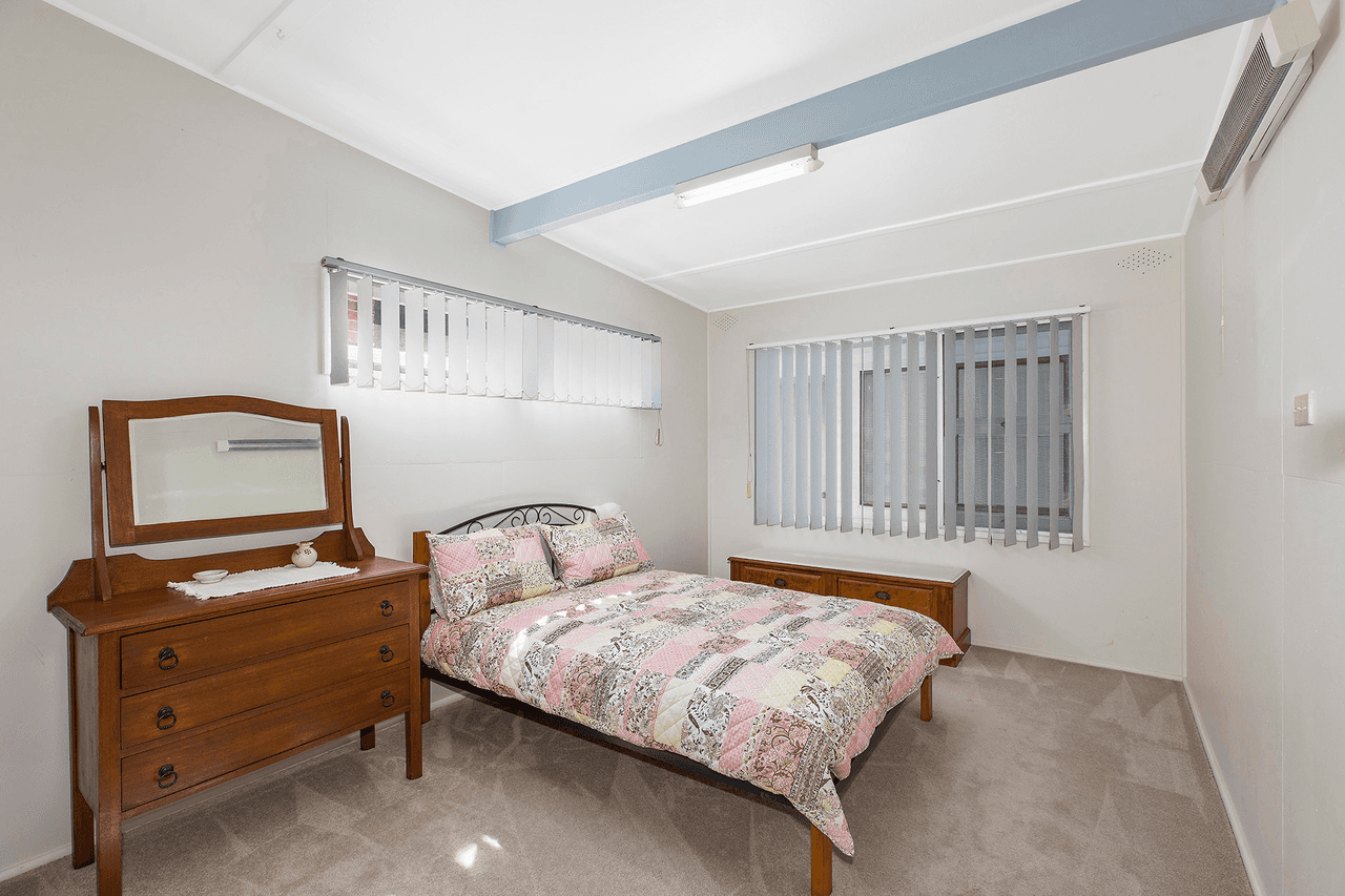 80 Old Gosford Road, WAMBERAL, NSW 2260