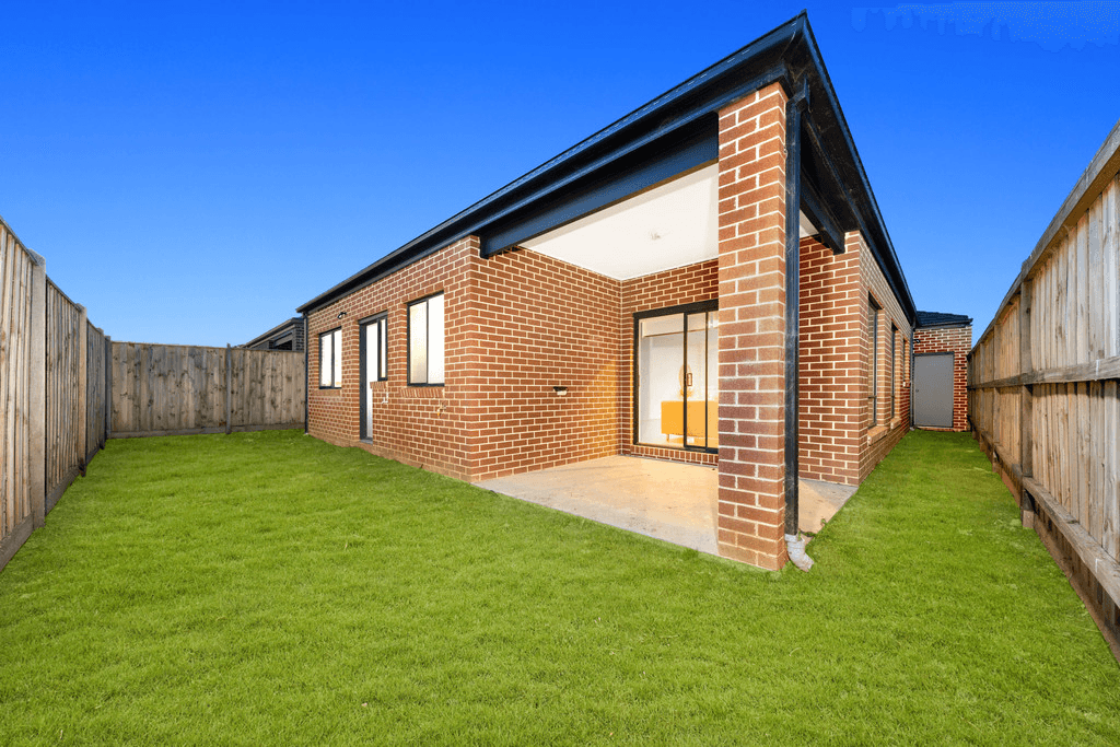 151 Athletic Circuit, CLYDE, VIC 3978