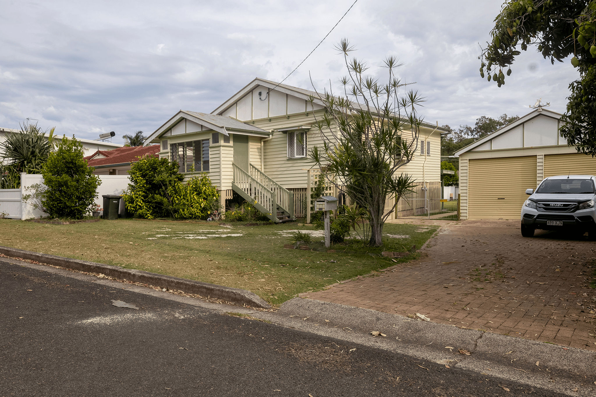 21 MANT STREET, POINT VERNON, QLD 4655