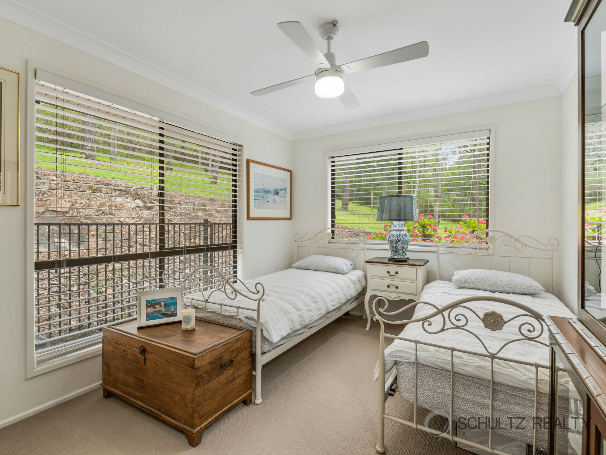 4 Kim Anne Court, BAHRS SCRUB, QLD 4207