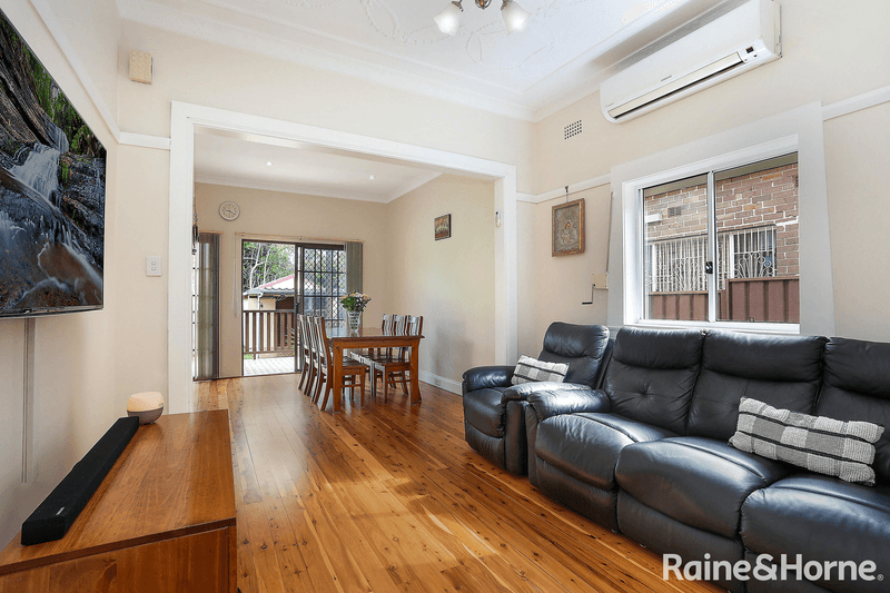 51 Jarrett Street, CLEMTON PARK, NSW 2206