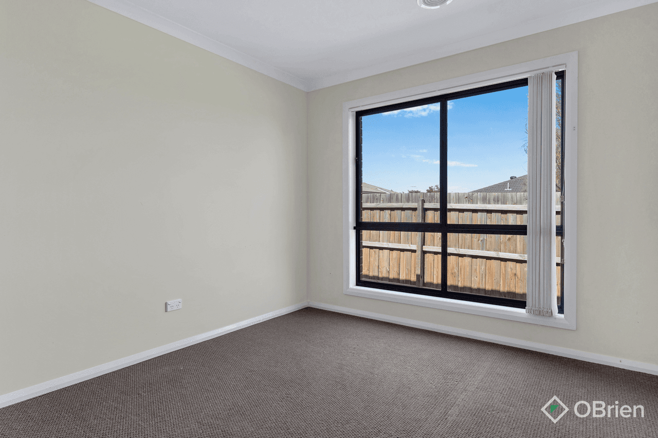 15 Clarice Crescent, Brookfield, VIC 3338