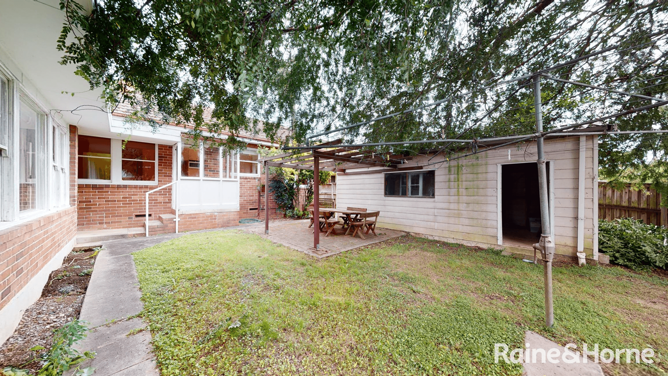 37 Cecil Street, DENISTONE EAST, NSW 2112