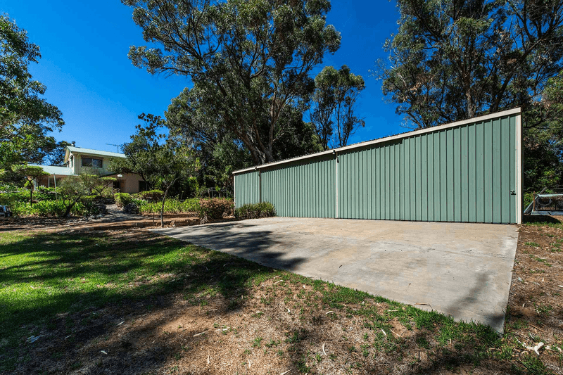 4 Newnham Road, Lake Clifton, WA 6215