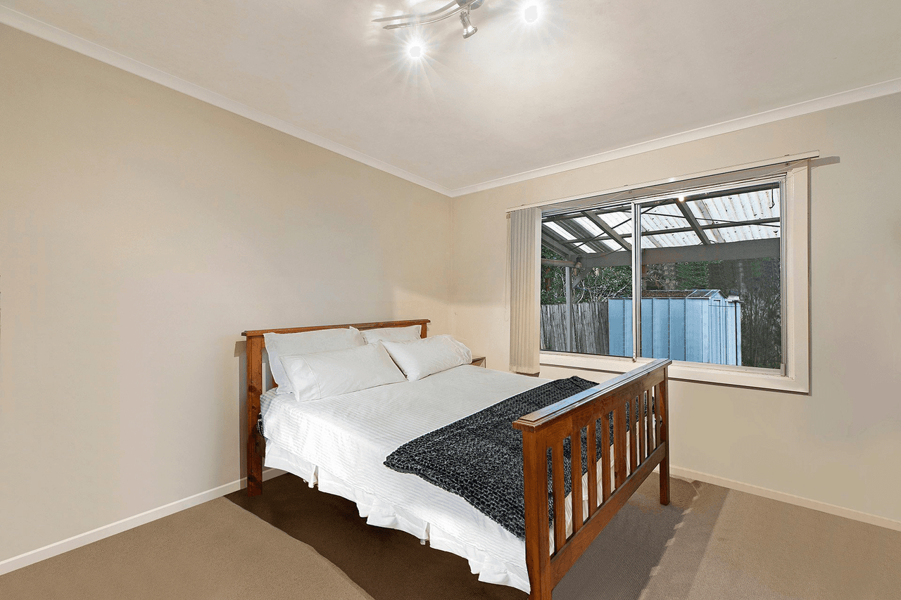 100 Oberon Road, CHITTAWAY BAY, NSW 2261