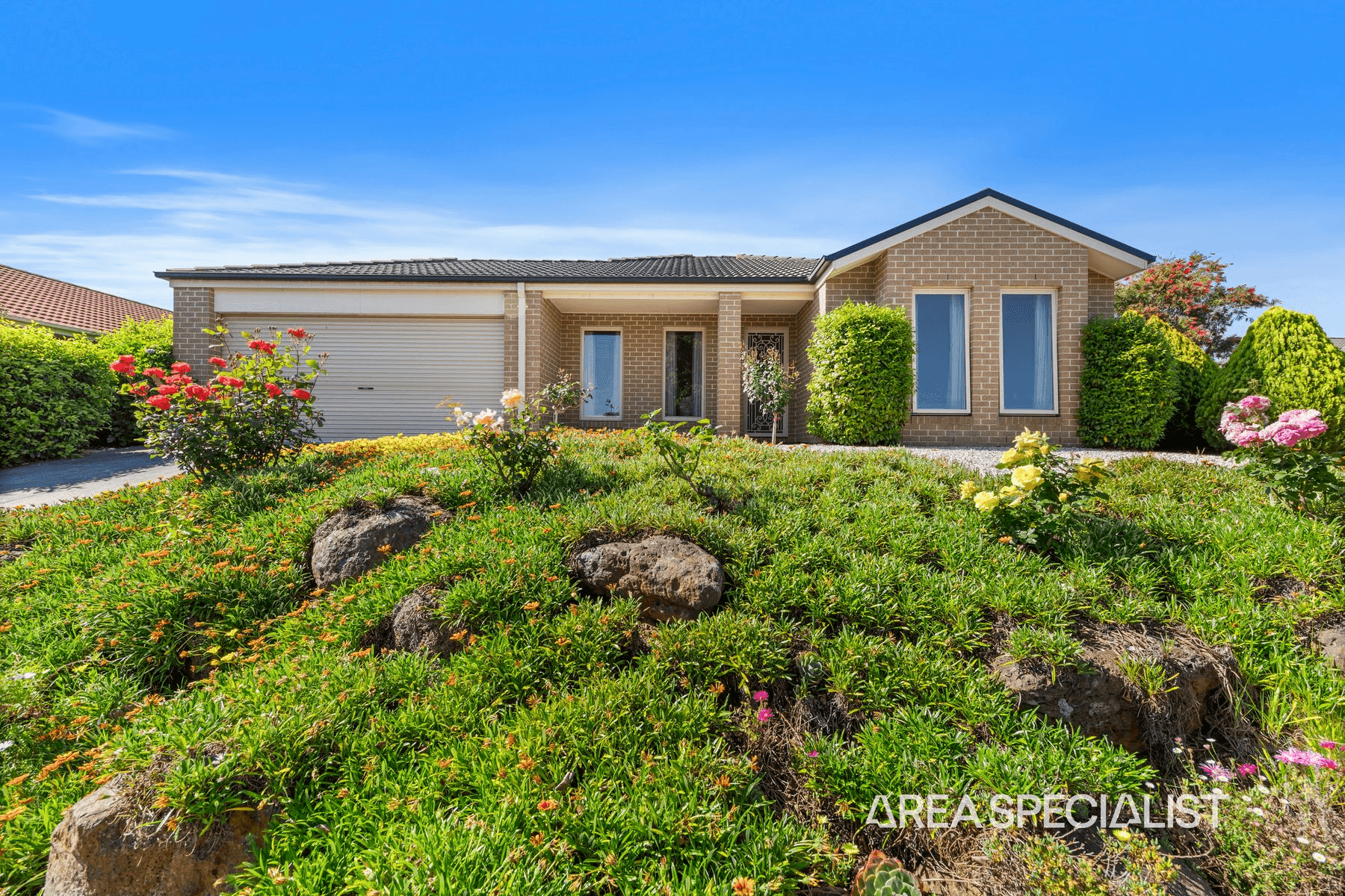 42 Ebony Drive, Pakenham, VIC 3810