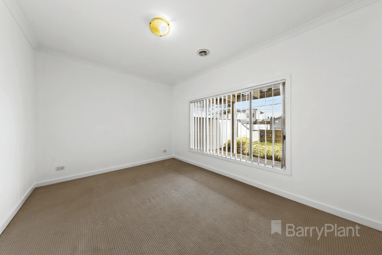 1/114 Biggs Street, St Albans, VIC 3021