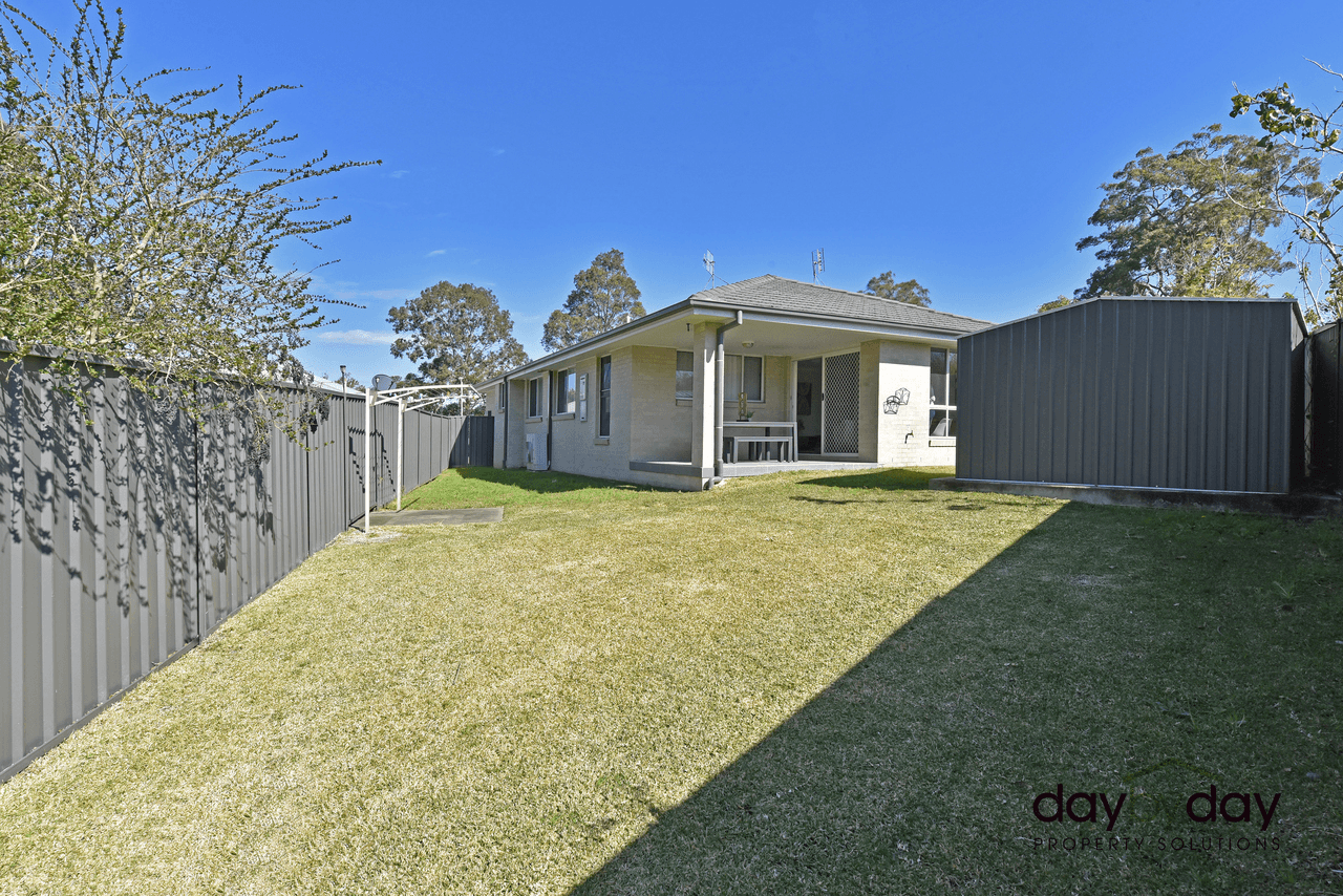 17B Orlong Cl, Edgeworth, NSW 2285