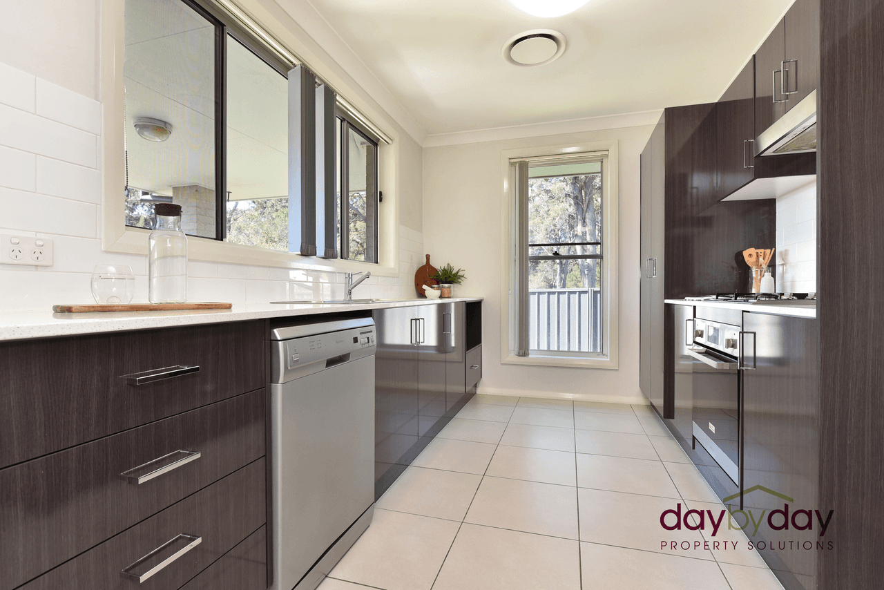 17B Orlong Cl, Edgeworth, NSW 2285