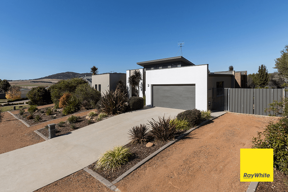 46 Hyland Drive, BUNGENDORE, NSW 2621