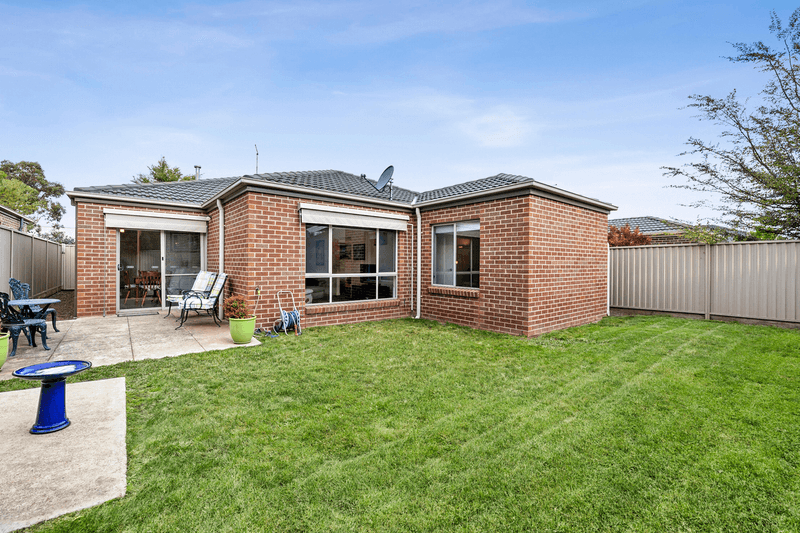 42 Clovedale Avenue, ALFREDTON, VIC 3350