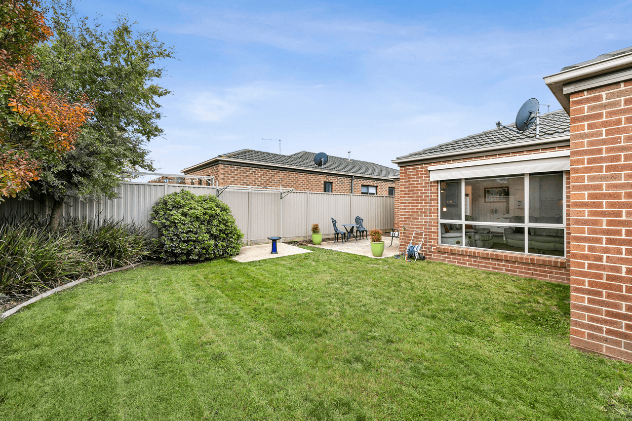 42 Clovedale Avenue, ALFREDTON, VIC 3350