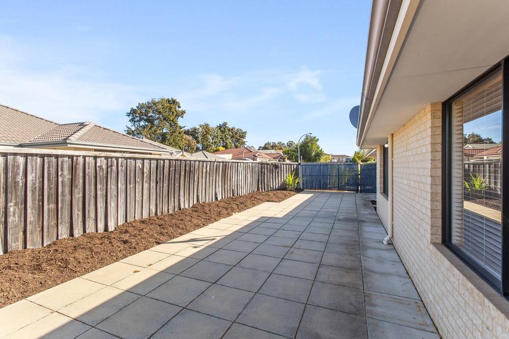 25 Rosewood Heights, Ellenbrook, WA 6069
