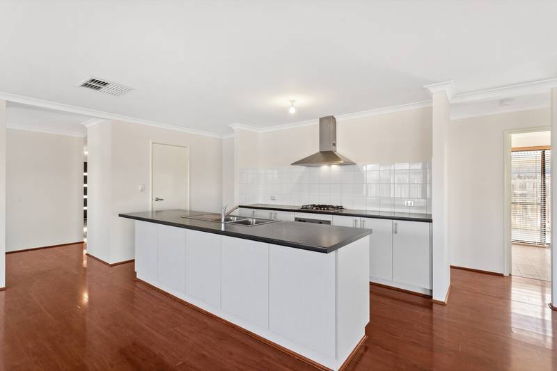 25 Rosewood Heights, Ellenbrook, WA 6069