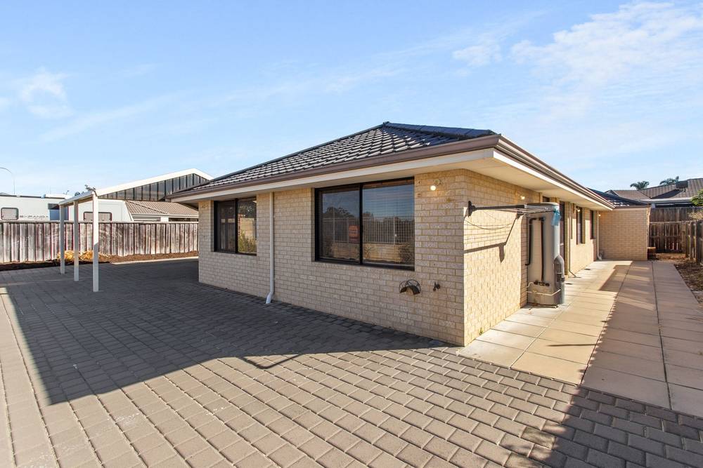 25 Rosewood Heights, Ellenbrook, WA 6069