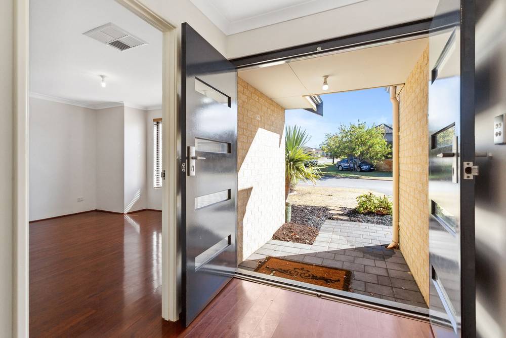 25 Rosewood Heights, Ellenbrook, WA 6069