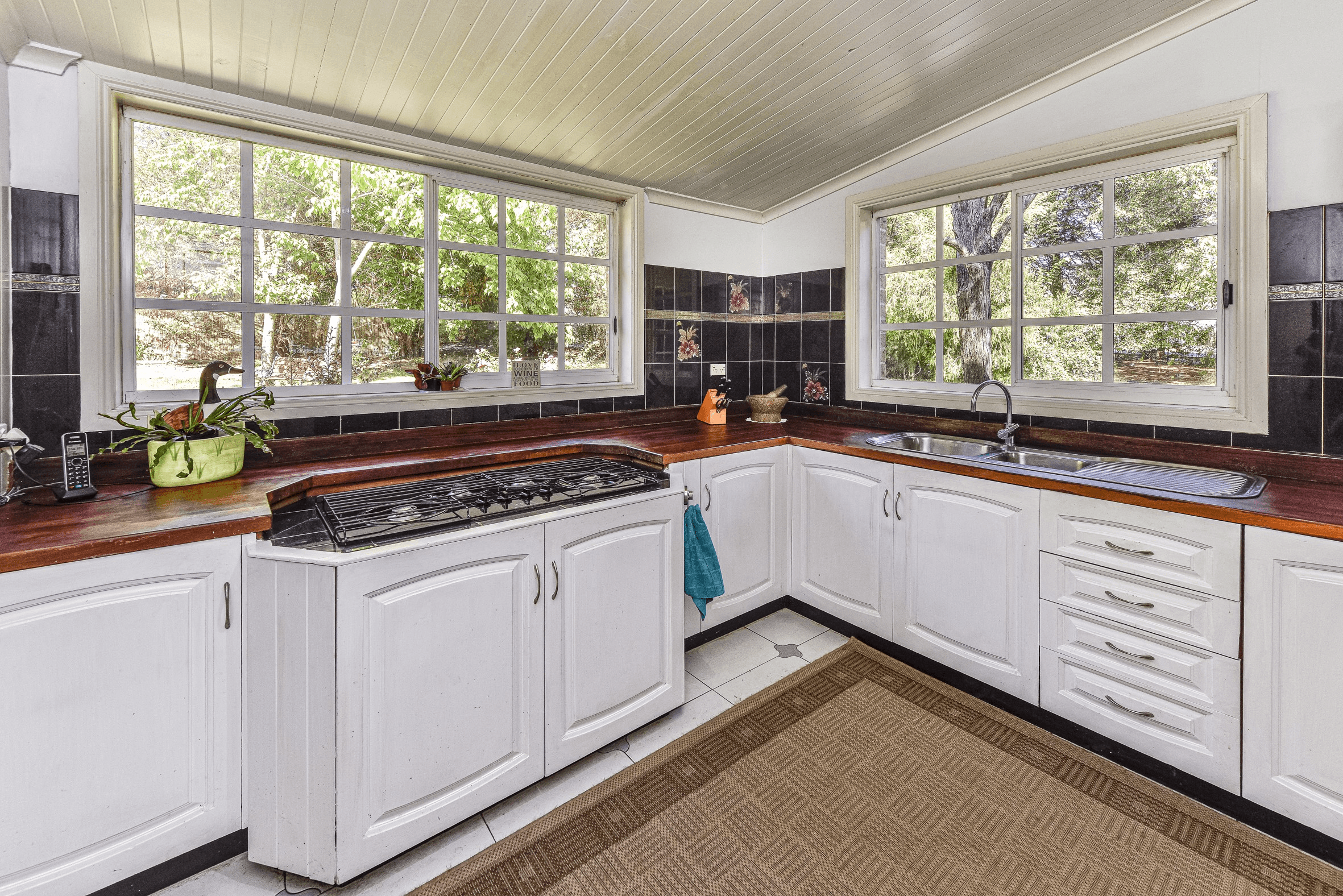 65B Church Road, MOSS VALE, NSW 2577