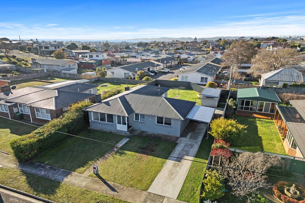 26 Highview Crescent, DEVONPORT, TAS 7310