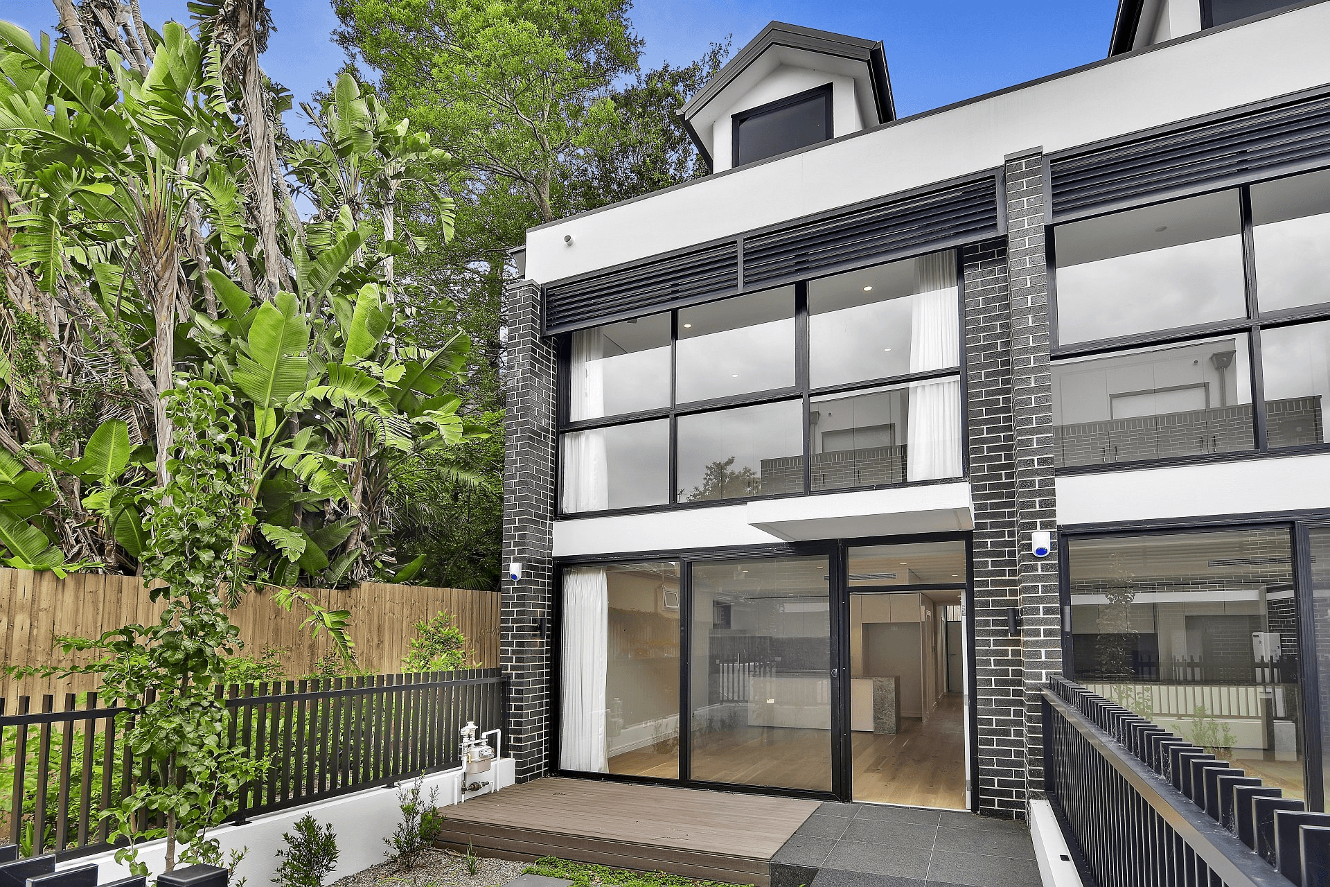 2/18-20 Bent Street, Lindfield, NSW 2070